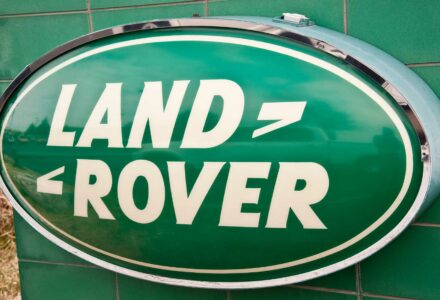 Land Rover Service